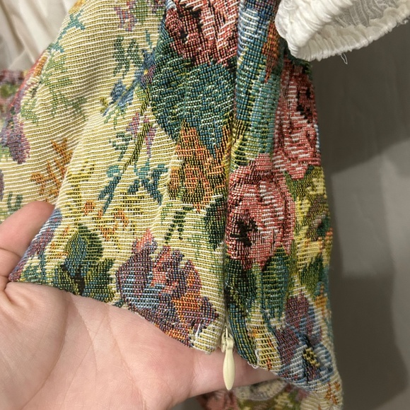 CIDER Jacquard Floral Halter Corset Top - Picture 8 of 12